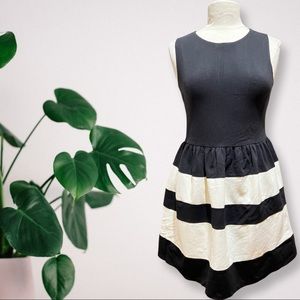 Casual cocktail party mini dress black and white size large sleeveless summer